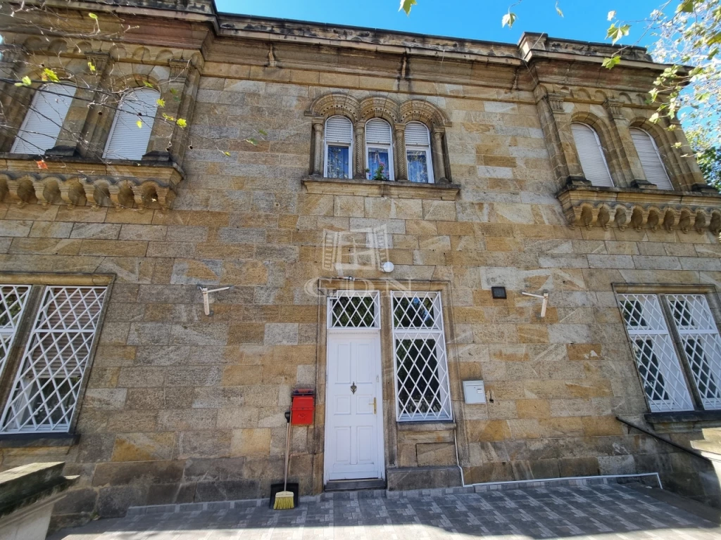 Eladó téglalakás, Budapest XIV. kerület, Herminamező, Herminamezőn platánfák árnyékában!