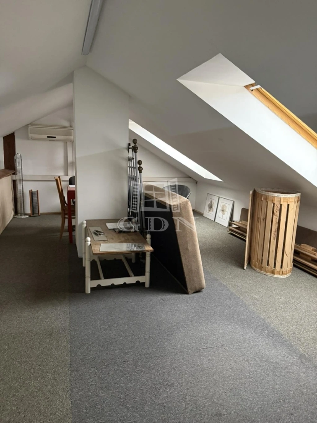 c3-1-name c2-19-name, Budapest I. kerület, Attila út