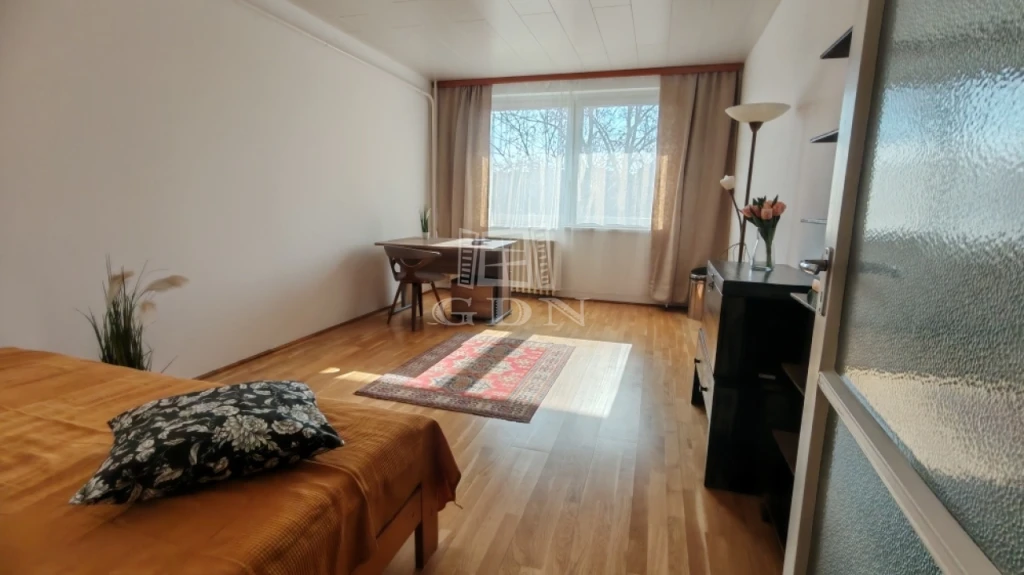 Kiadó panellakás, Budapest XI. kerület, Gazdagrét, Nagyszeben tér