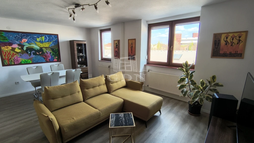 c3-1-name c2-19-name, Budapest VIII. kerület, Orczy negyed, Dobozi utca