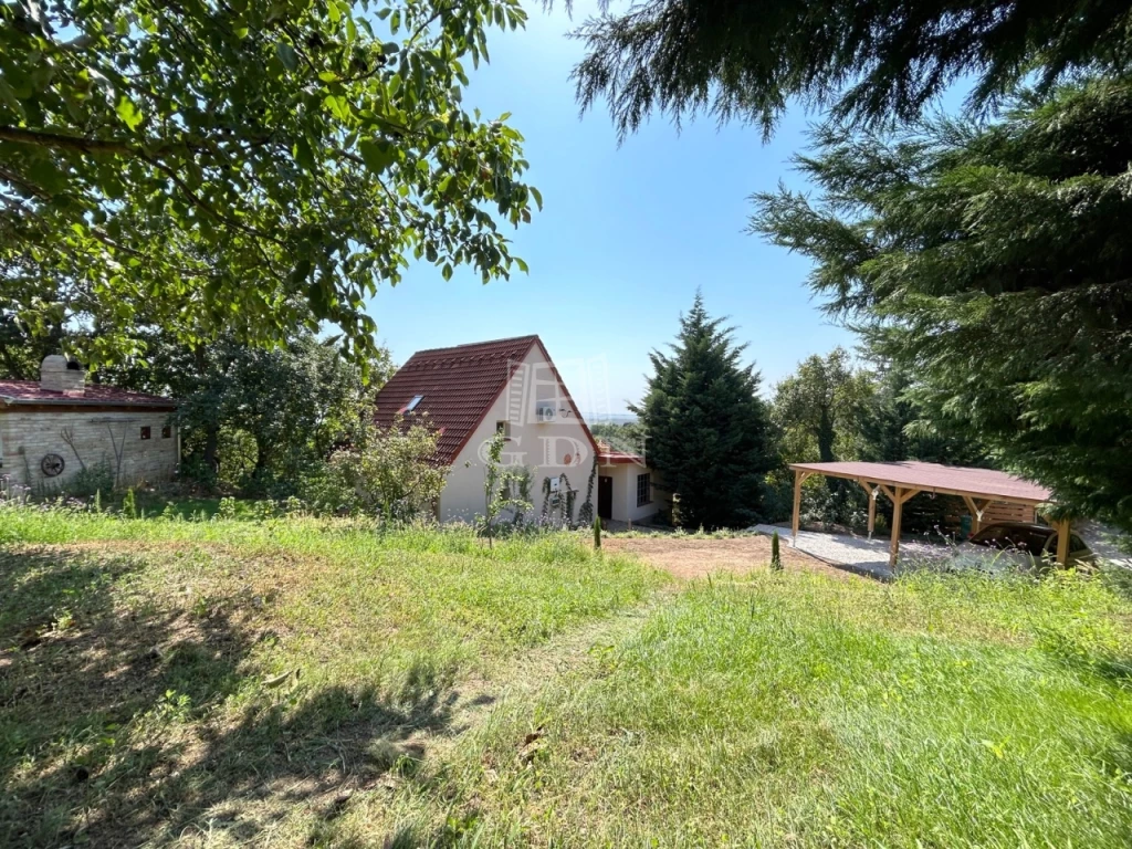 For sale house, Sukoró, Panorámás, szép kerttel