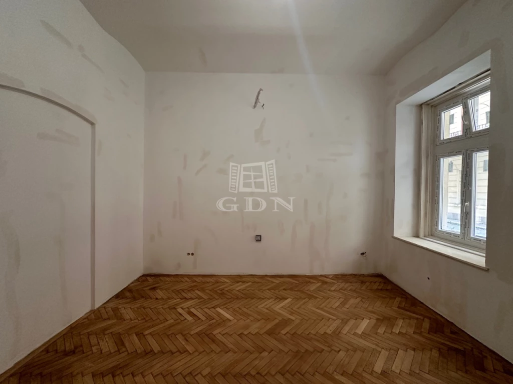 For sale brick flat, Budapest VI. kerület, Nagykörúton belüli terület, Teréz körút