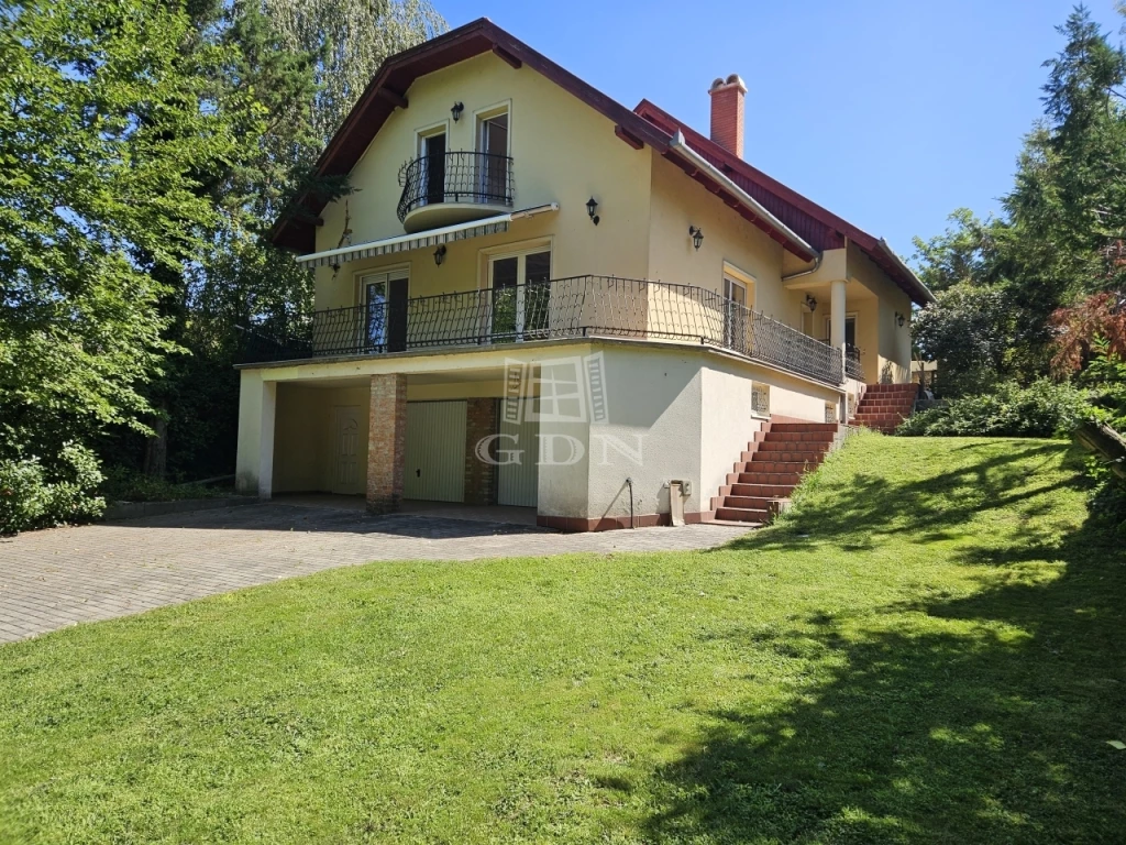 Eladó családi ház, Dunaharaszti, Óváros, Fő út