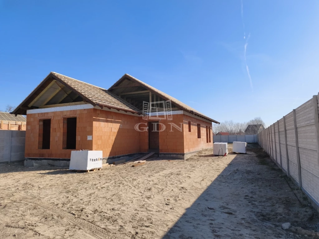 Eladó családi ház, Ráckeve, Szent Vendel út közelében