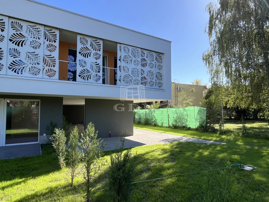 Eladó téglalakás, Zamárdi, Fürdőtelep, Balatonhoz közel