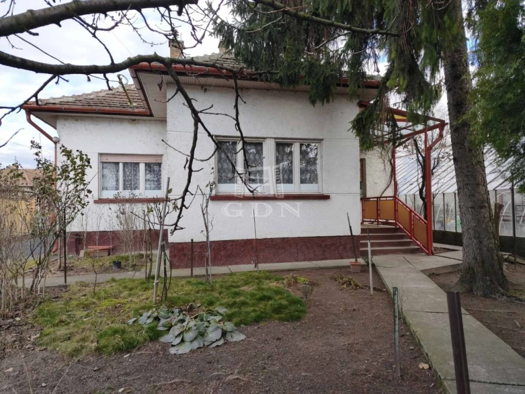 Eladó családi ház, Dunaharaszti, Óváros, Fő út