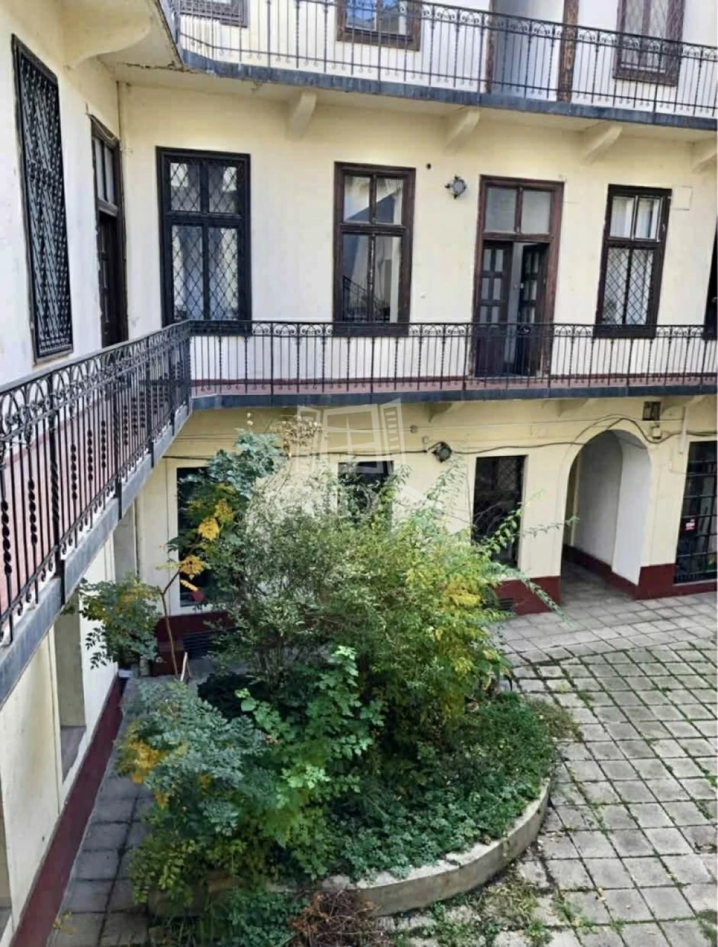 c3-2-name c2-19-name, Budapest VII. kerület, Erzsébetváros (Középső terület), Nagy Diófa utca