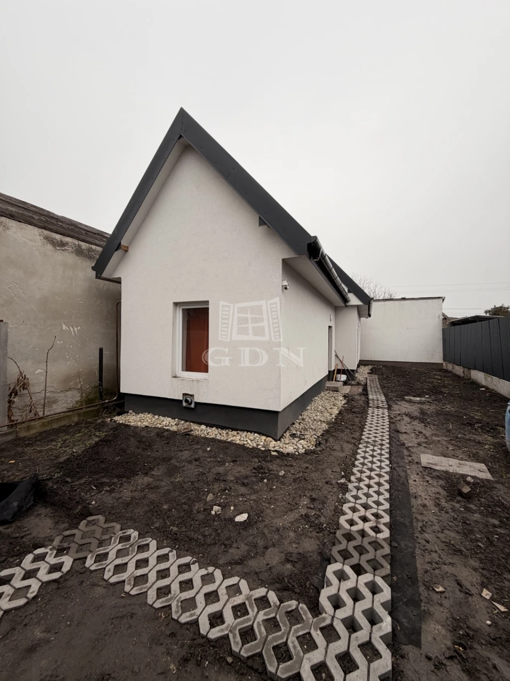 Kiadó téglalakás, Dunaharaszti, Petőfitelep, Andrássy Gyula utca közelében