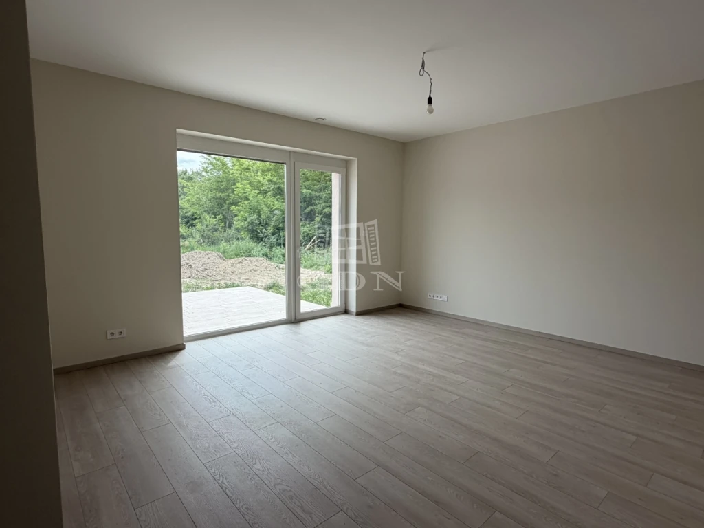 Eladó téglalakás, Kiskunlacháza, Dunaparti üdülő, Dunapart