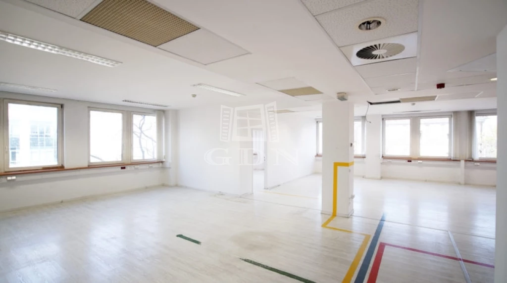Kiadó iroda, irodaház, Budapest XI. kerület, Kelenföld, A kat.Irodaház Fszt. 664 m² iroda