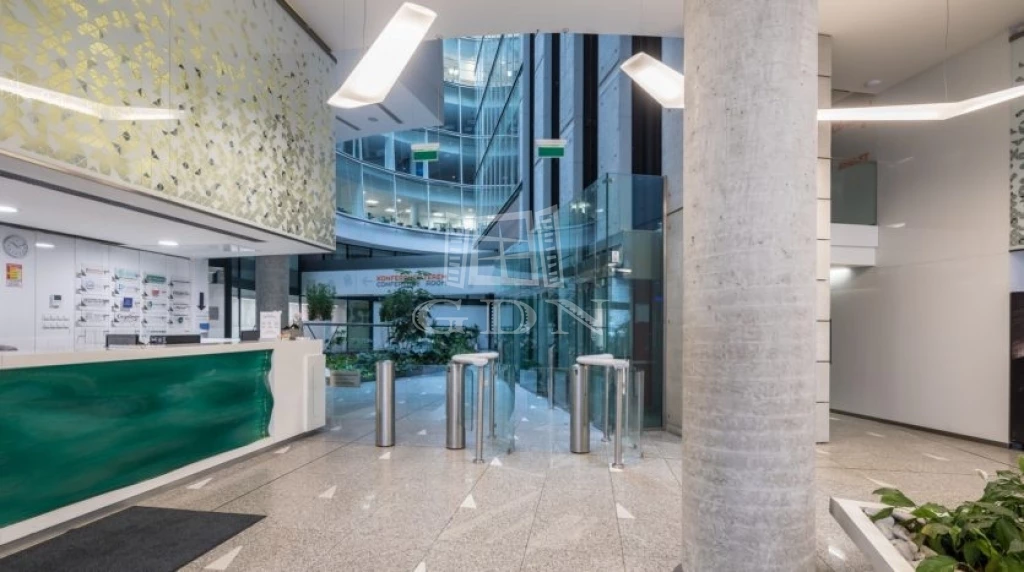 Kiadó iroda, irodaház, Budapest VII. kerület, Nagykörúton belüli terület, A kat. irodaház IV.em. 600m² iroda