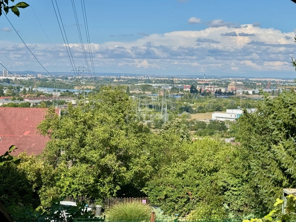 For sale building plot, Budapest XXII. kerület, Budafok-Rózsavölgy, RÓZSAVÖLGYBEN PANORÁMÁS TELEKRÉSZ!