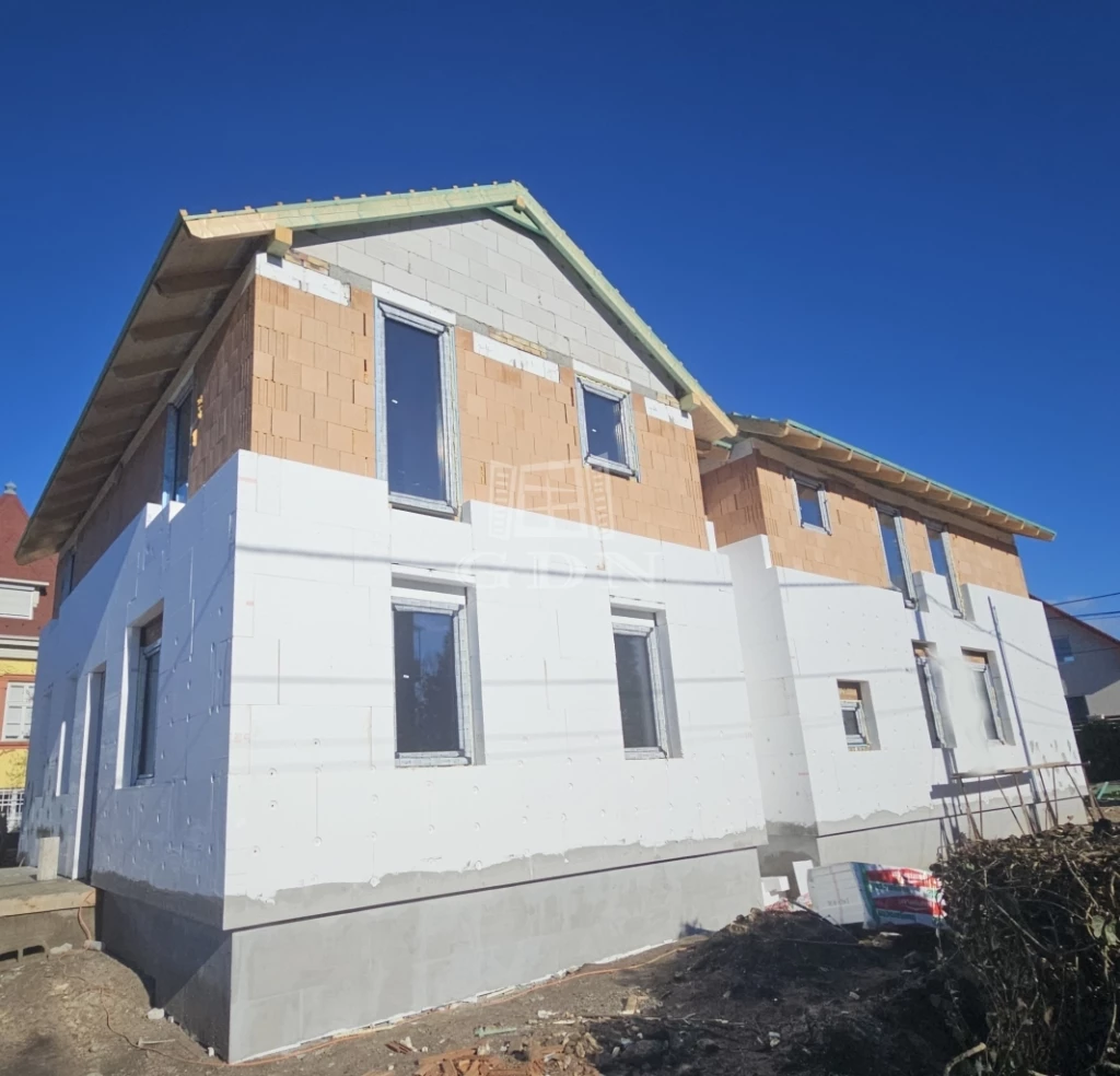 For sale semi-detached house, Budapest XXII. kerület, Budatétény, Budafok kedvelt részén ÚJ Ikerház !