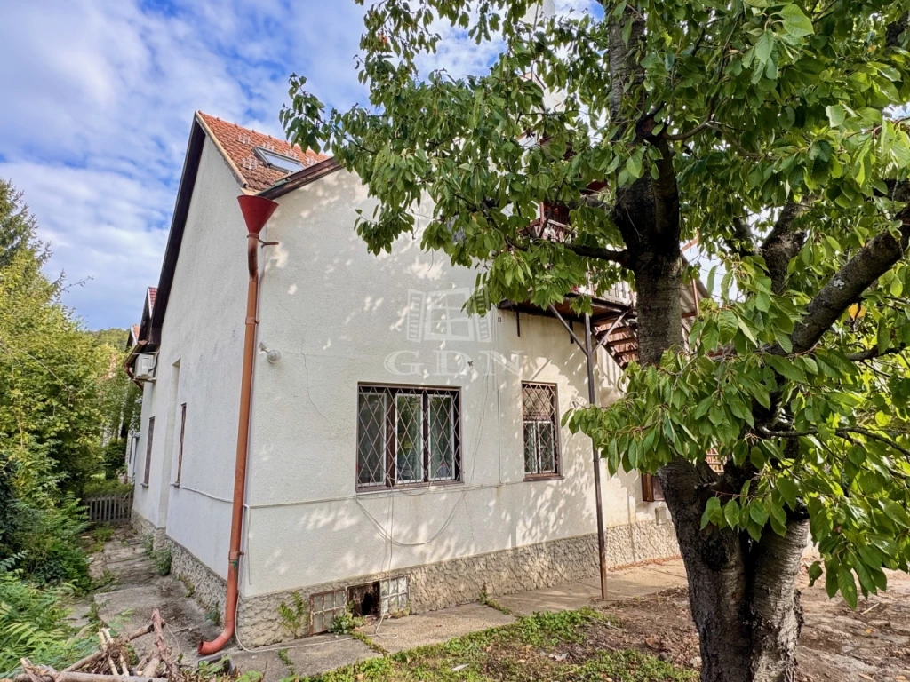 Eladó ikerház, Budapest III. kerület, Mátyáshegy, Pálvölgyi út