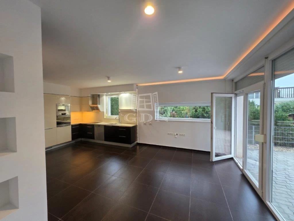 Kiadó téglalakás, Budapest III. kerület, Aranyhegy, Iglice utca