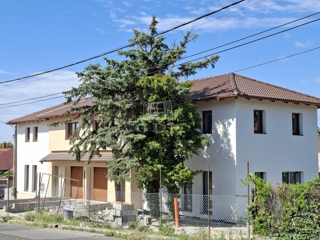 Eladó ikerház, Budapest XXII. kerület, Nagytétény-Óhegy, ÚJ ÉPÍTÉSŰ IKERHÁZ FÉL, GARÁZZSAL!