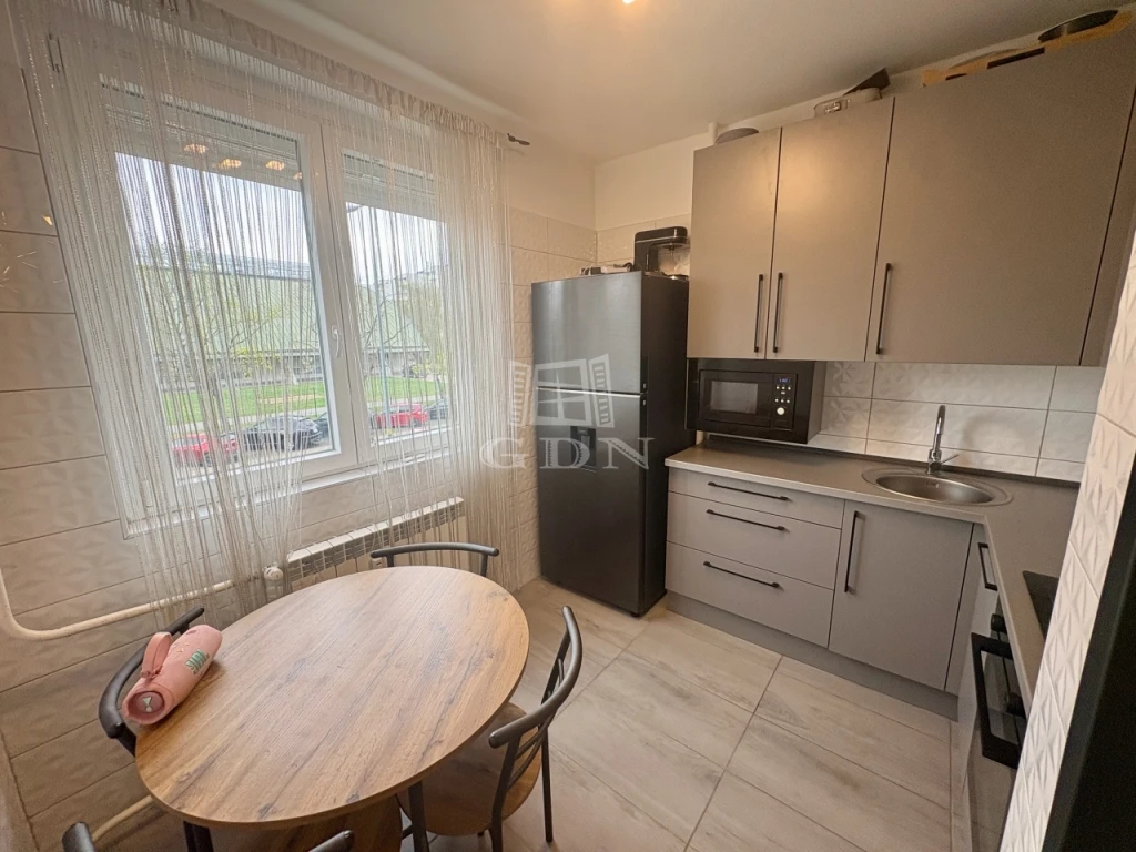 c3-1-name c2-20-name, Budapest XI. kerület, Albertfalva, Fehérvári út