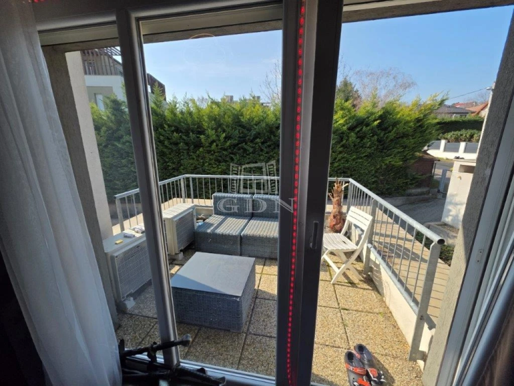 Kiadó téglalakás, Budapest III. kerület, Aranyhegy, Iglice utca