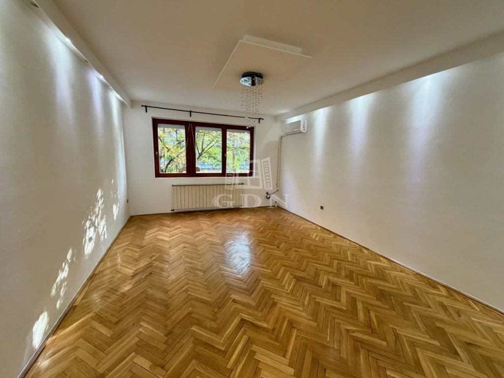 Kiadó téglalakás, Budapest III. kerület, Óbuda, Szőlő utca
