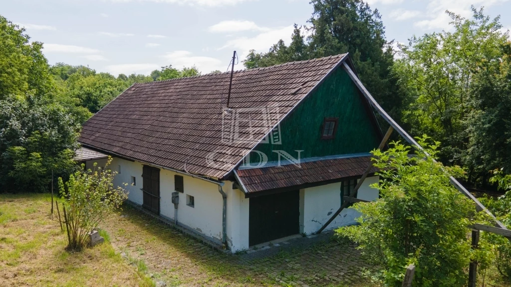 For sale house, Vác, Deákvár, Deákvár