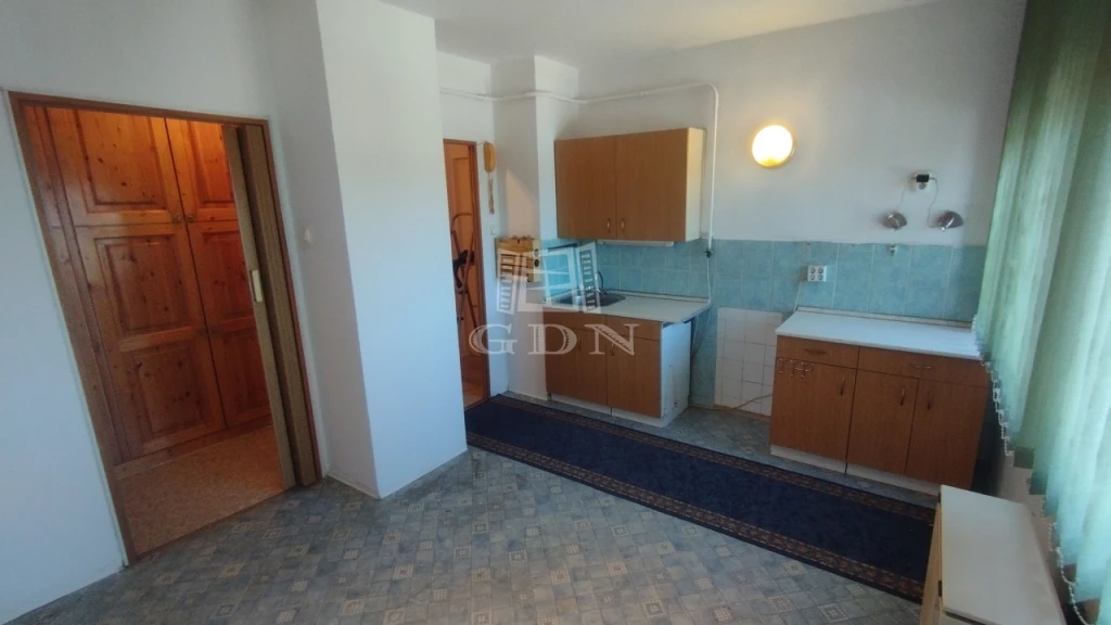 For sale panel flat, Gödöllő, Kertváros, Szőlő utca