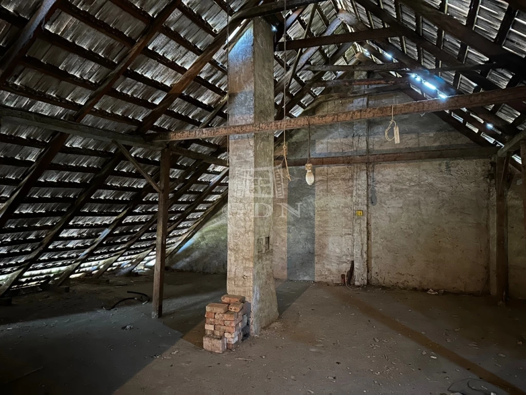 For sale brick flat, Vác, Deákvár, Deákvár