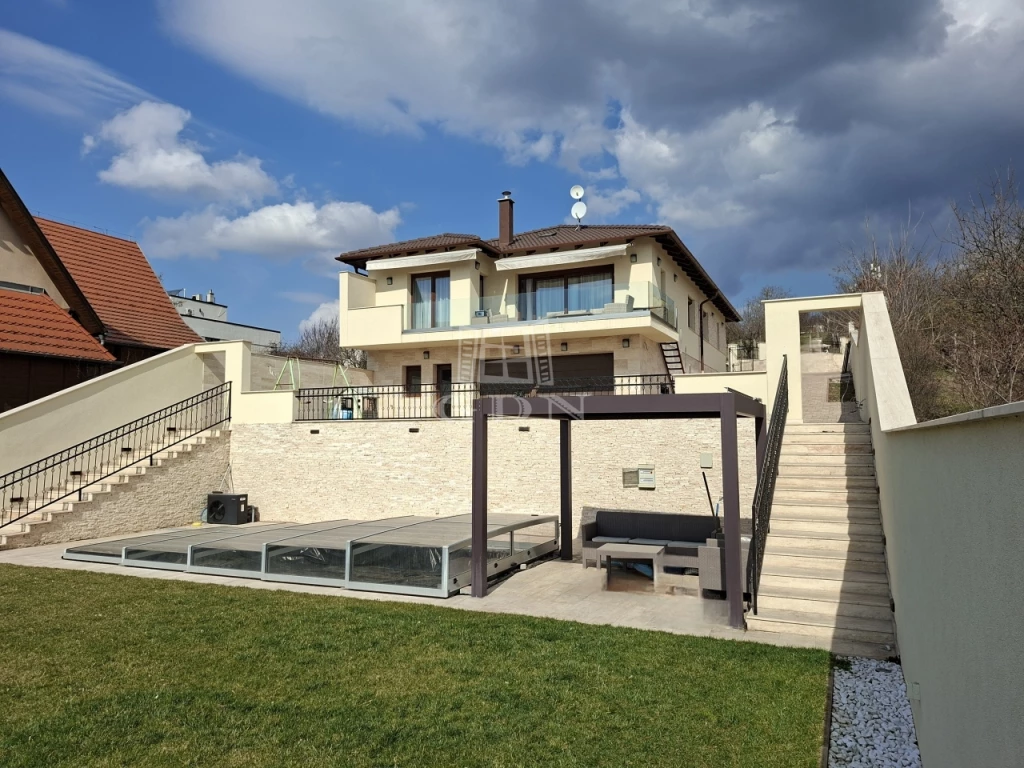 Eladó családi ház, Vác, Deákvár, Deákvár