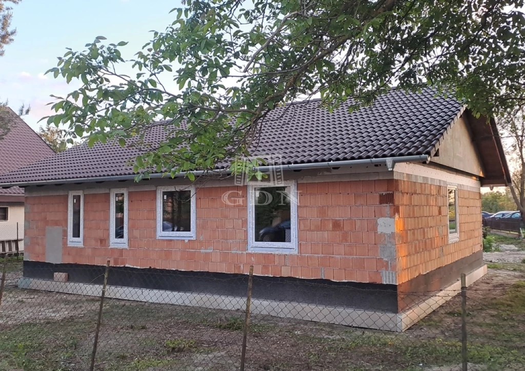 For sale house, Szigethalom, Szabadkai utca környéke