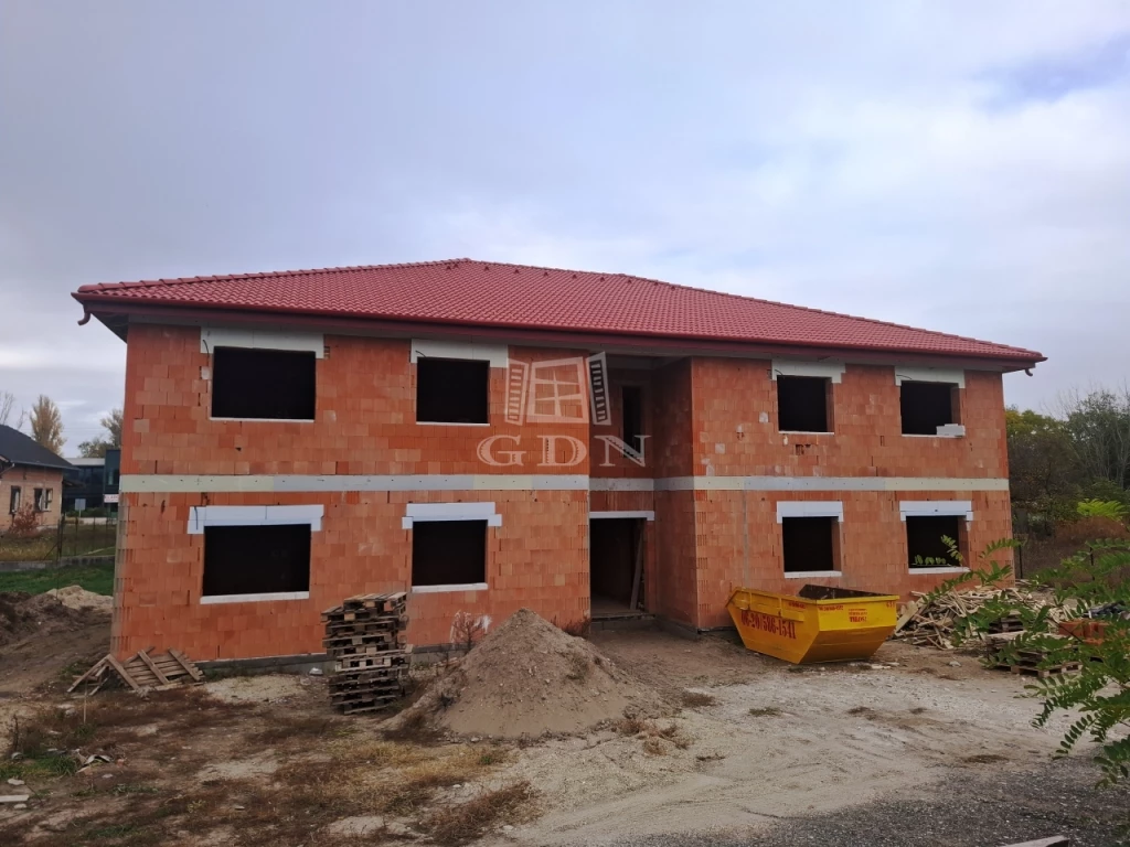 Eladó téglalakás, Szigethalom, Központ, Pest megye