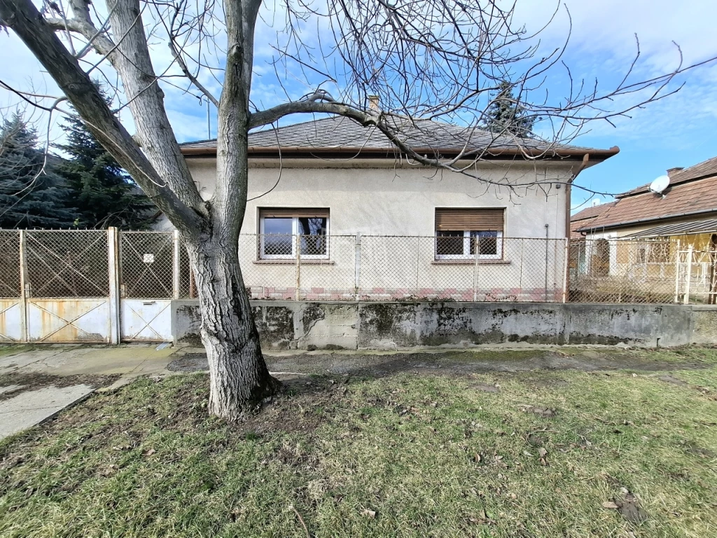 Eladó családi ház, Majosháza, Pest megye