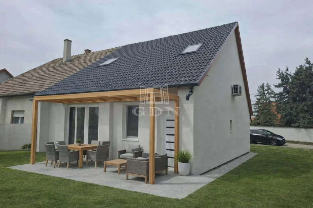 Eladó ikerház, Tököl, Pest megye