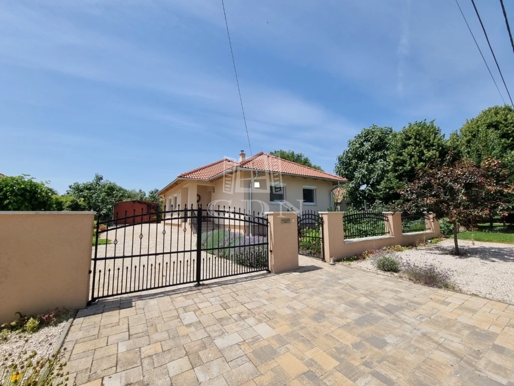 For sale house, Úrhida, Úrhidán