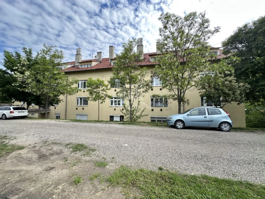 For sale brick flat, Székesfehérvár, Maroshegy, Repülőtéri út