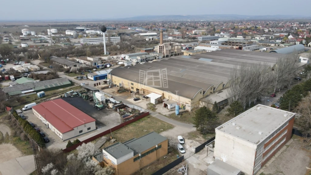 c3-2-name c2-66-name, Székesfehérvár, Szárazrét, Farkasvermi