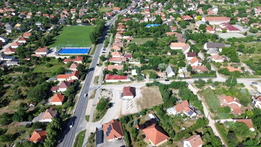 Kiadó üzlet, Pákozd, Budai út