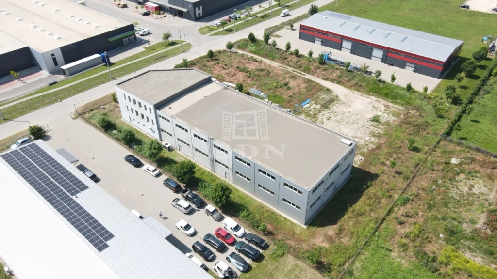 Kiadó egyéb kereskedelmi-ipari, Székesfehérvár, Alba ipari zóna, Levendula utca