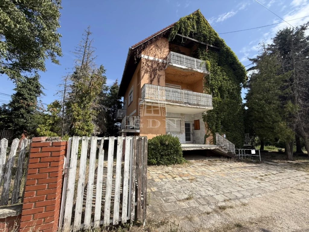 For sale house, Székesfehérvár, Öreghegy, Öreghegyen