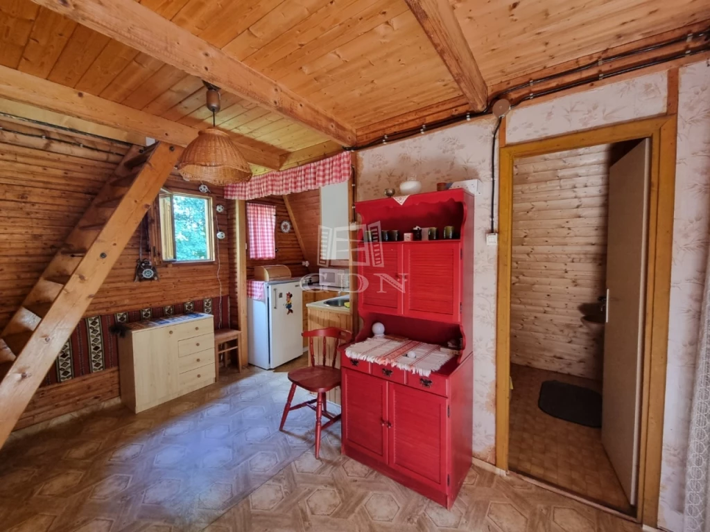 Eladó üdülő, nyaraló, Balatonvilágos, Balatonaliga