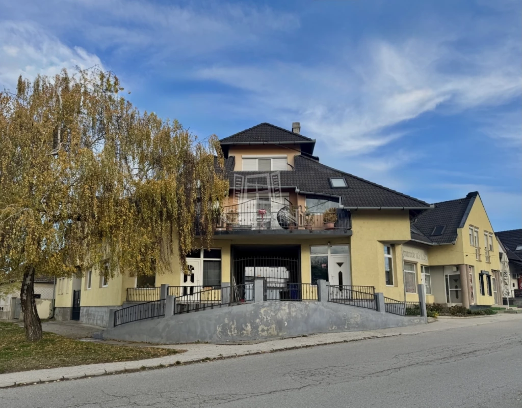 Eladó téglalakás, Polgárdi, Deák Ferenc utca