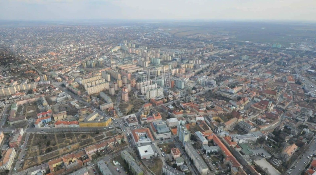 Eladó fejlesztési terület, Székesfehérvár, Váralja, Hegyes u.