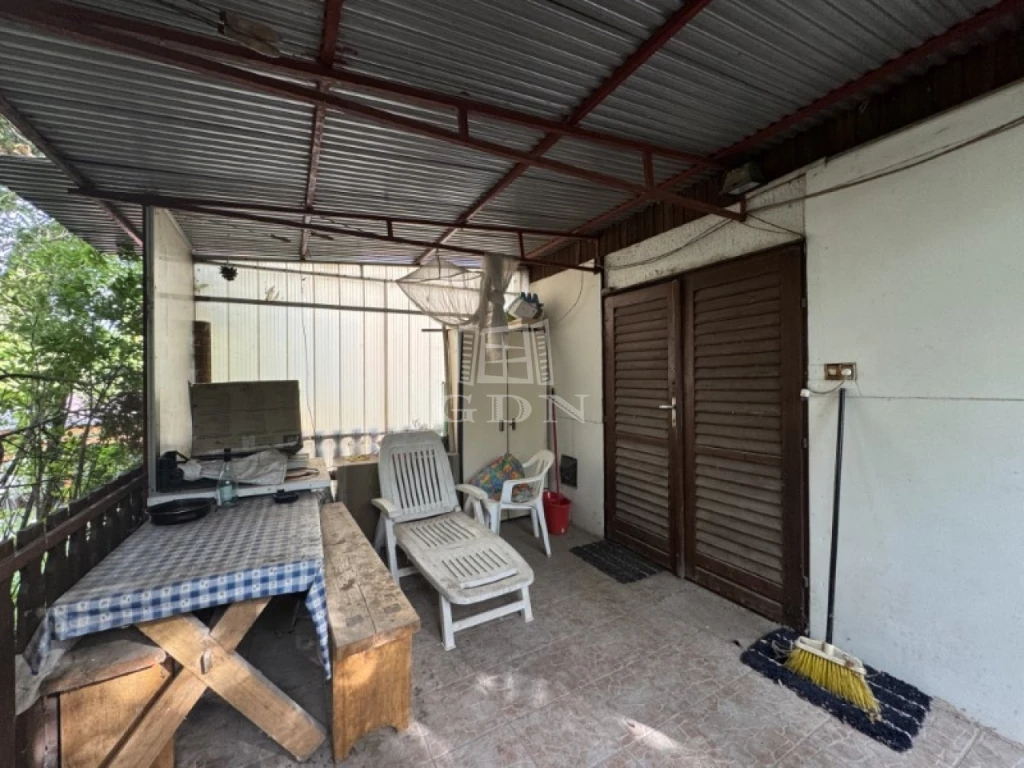 c3-1-name c2-1-name, Pátka, Páskom