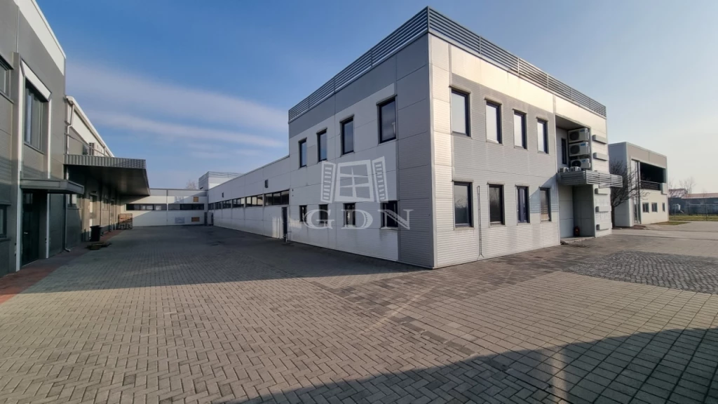 Eladó raktár, Székesfehérvár, Felsőváros-Királykút, Csucskai u.