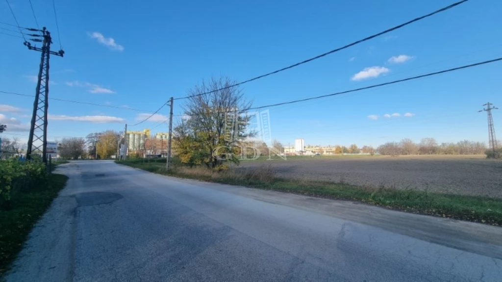 Eladó fejlesztési terület, Székesfehérvár, Alsóváros, Alsóváros