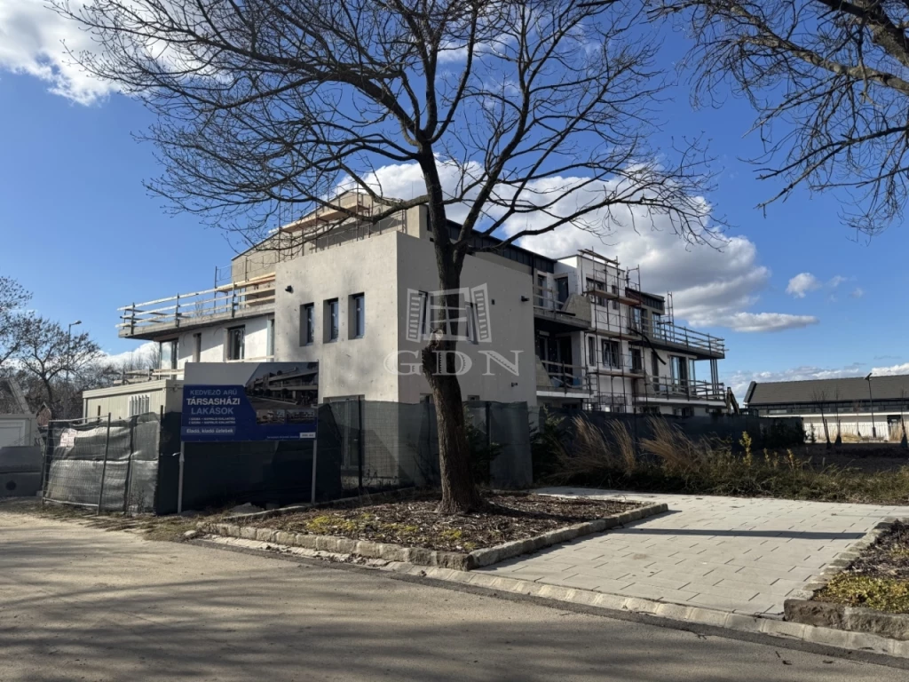 For sale store, Gárdony, Velencei-tó szomszédságában