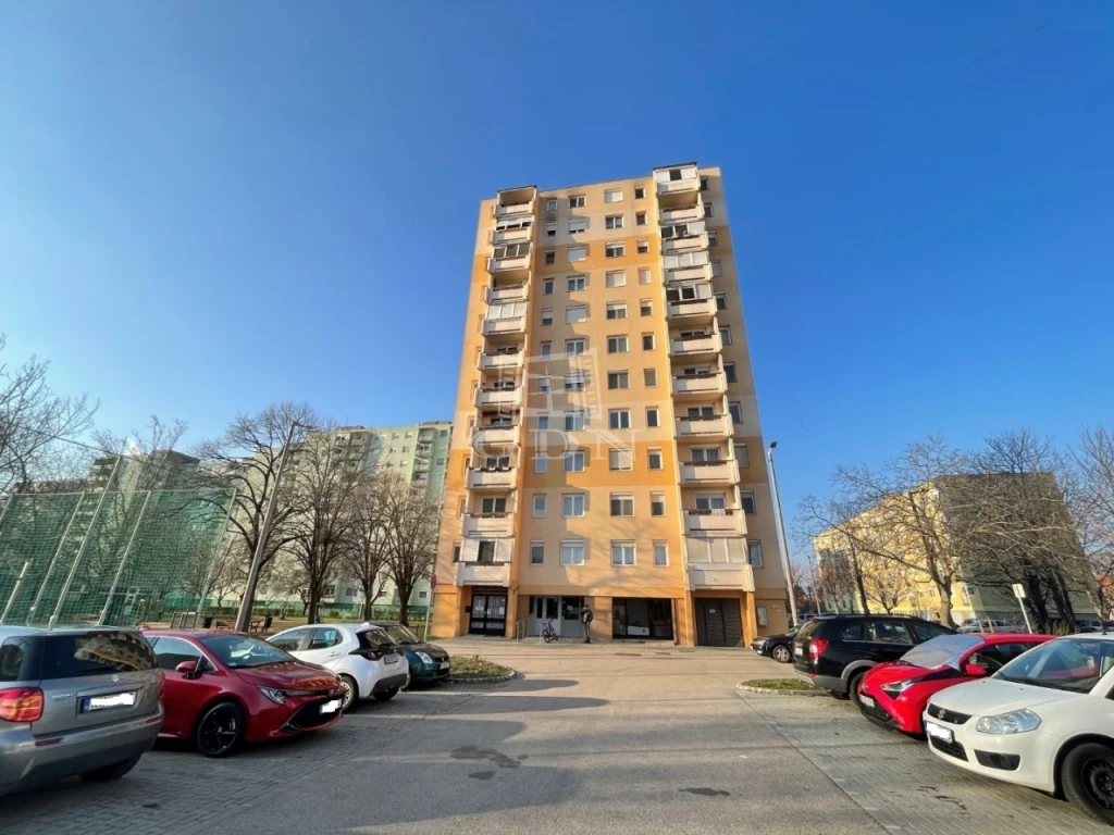 c3-1-name c2-20-name, Székesfehérvár, Víziváros, Budai út