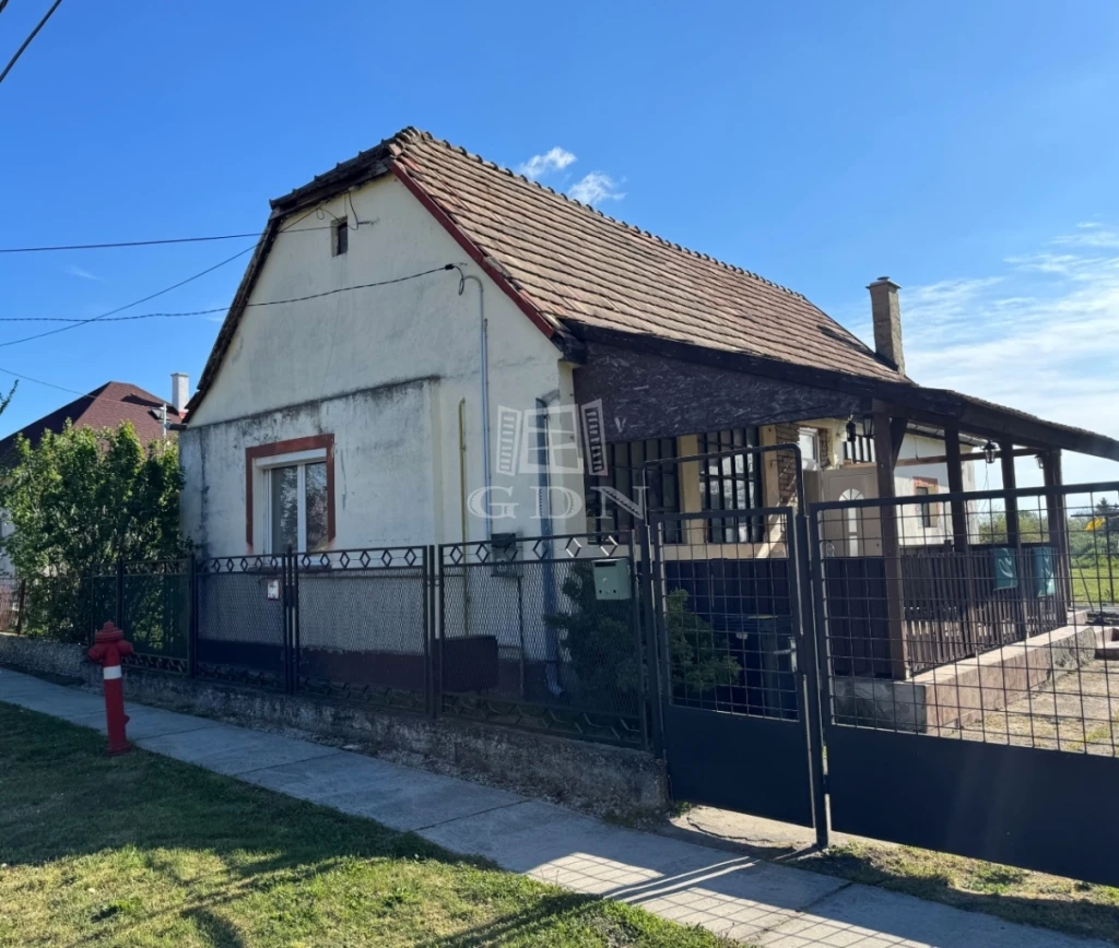 Eladó családi ház, Zámoly, Petőfi Sándor utca