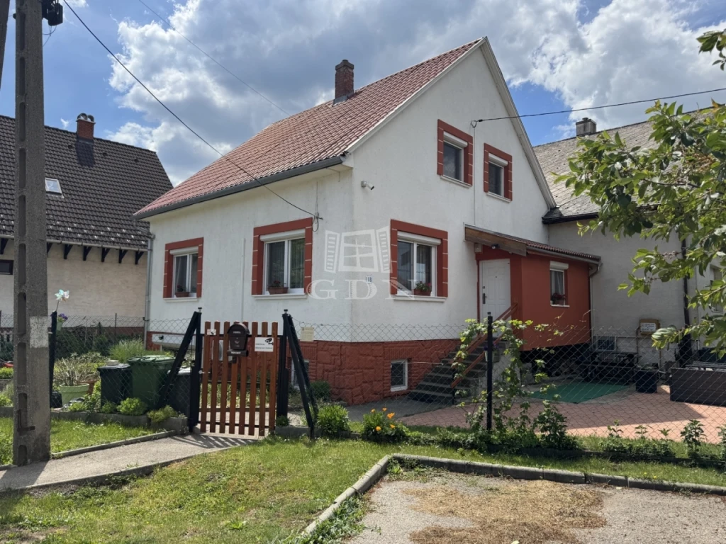 Kiadó házrész, Velence, vízparthoz közel