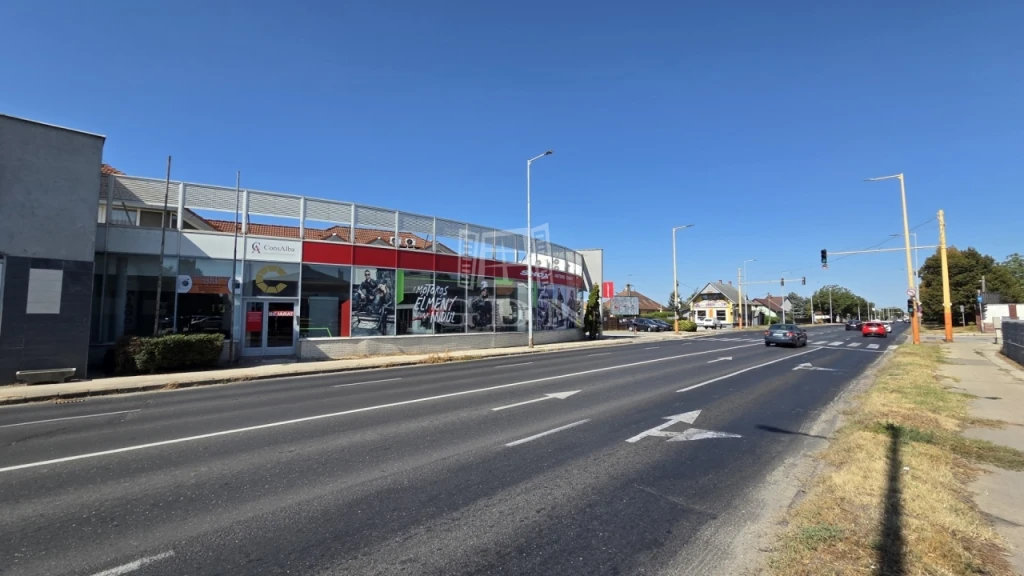 Kiadó üzlet, Székesfehérvár, Öreghegy, Kadocsa