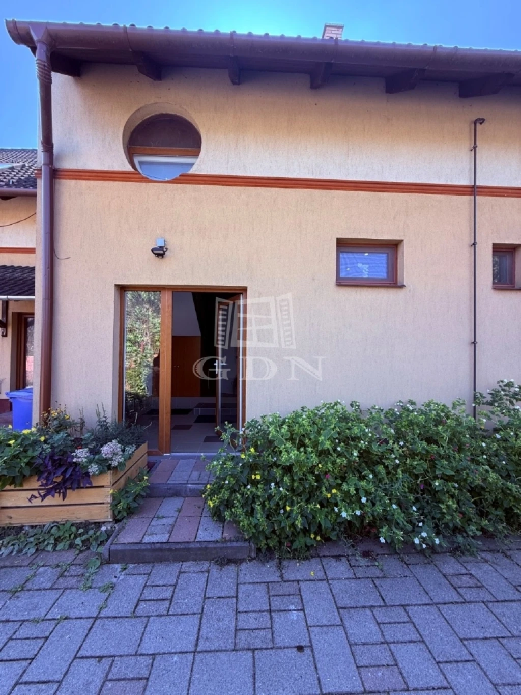 Eladó téglalakás, Székesfehérvár, Maroshegy, Szörényi utca
