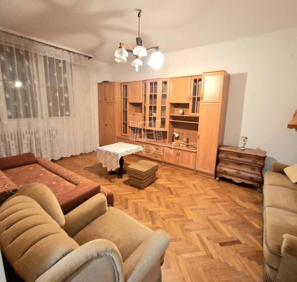 For rent brick flat, Tatabánya, Mártírok útja